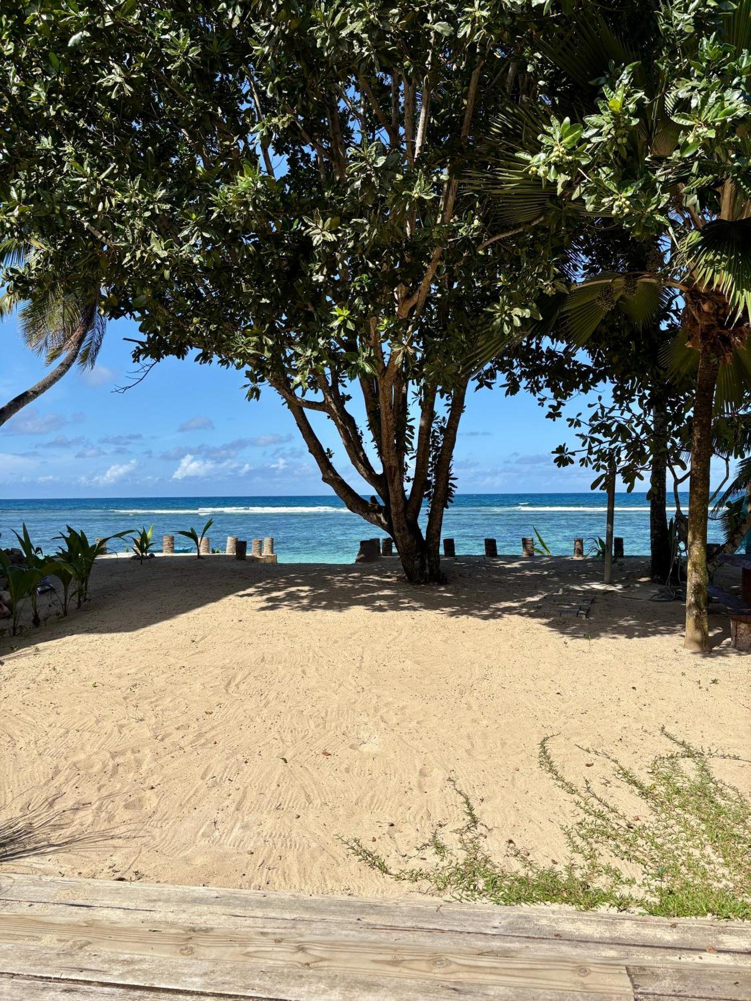 Beach Kaz Takamaka Exterior photo
